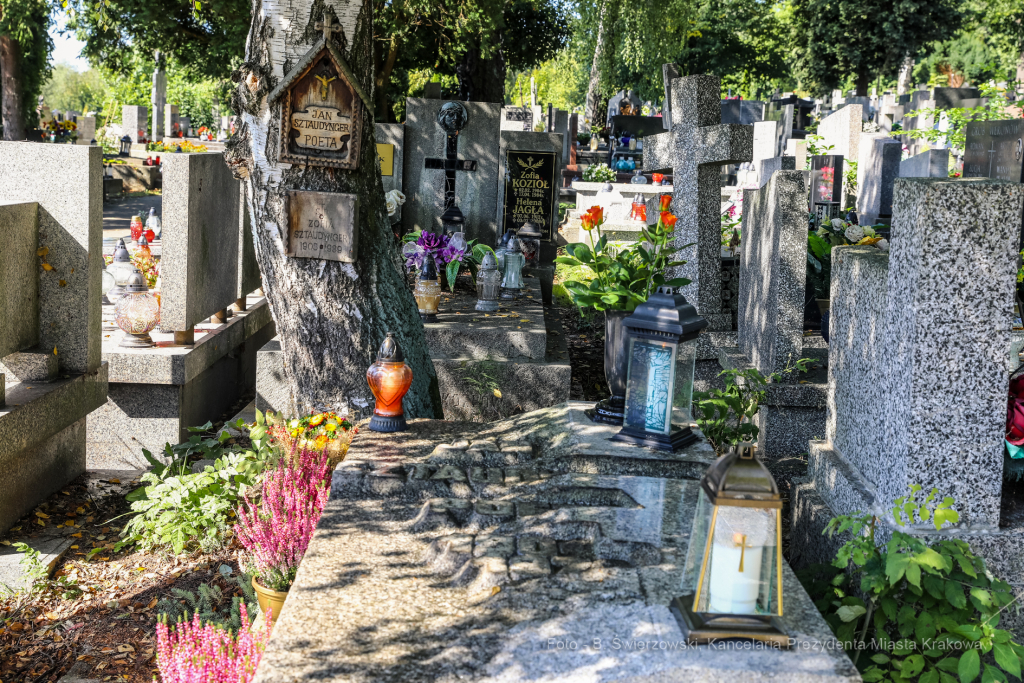 bs_200911_5280.jpg-Jan Sztaudynger,Staniszewska,Cmentarz  Autor: B. Świerzowski