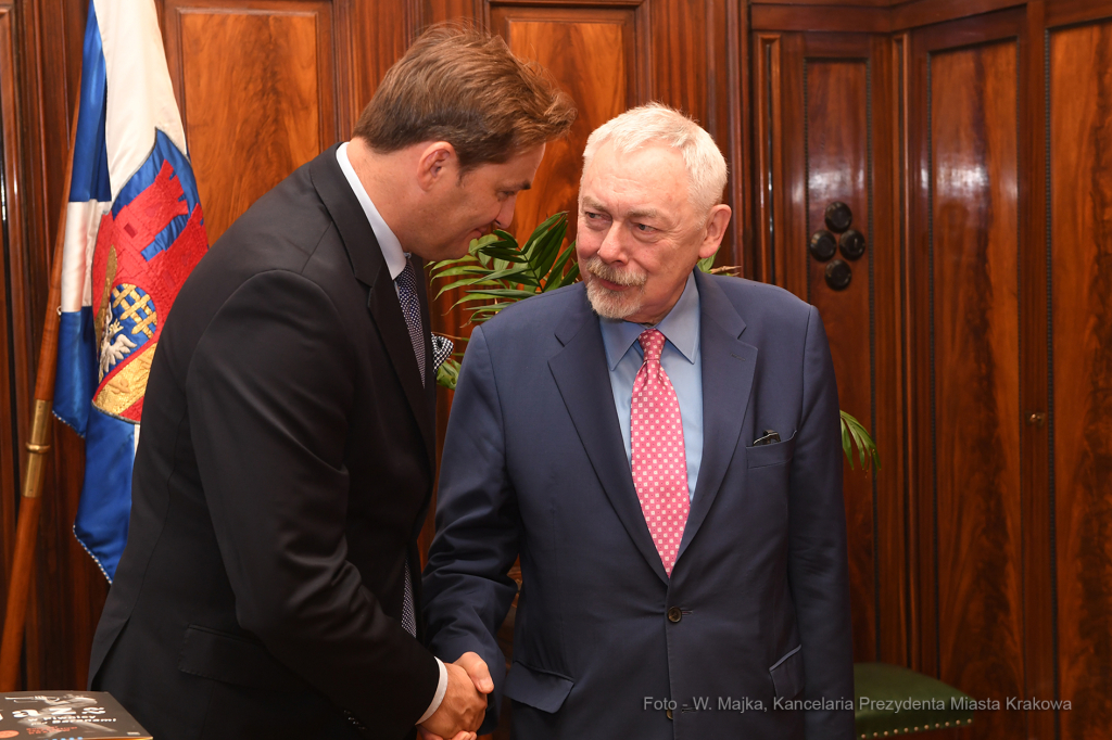 12jpg.jpg-Ambasadora Republiki Peru Alberto Salas Barahony oraz Konsul Honorowy  Autor: W. Majka