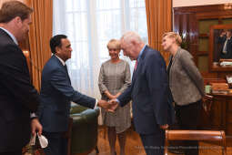 13jpg.jpg-Ambasadora Republiki Peru Alberto Salas Barahony oraz Konsul Honorowy