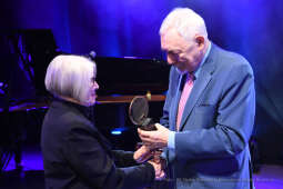 09jpg.jpg-Krystyna Zachwatowicz - Medal za Mądrość Obywaterlską