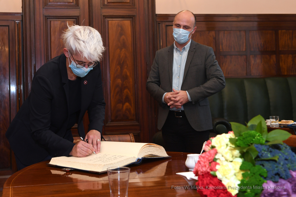 08jpg.jpg-Deputowani do Niemieckiego Bundestagu  Autor: W. Majka