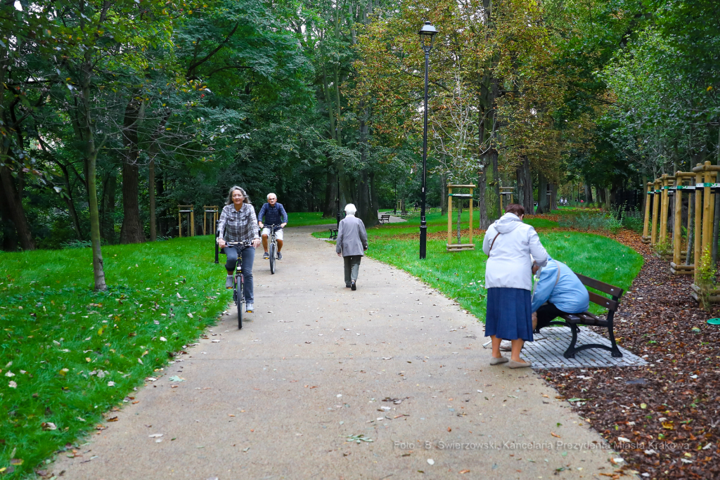 bs-września 26, 2020-img_7400.jpg-Park Jerzmanowskich, Majchrowski  Autor: B. Świerzowski