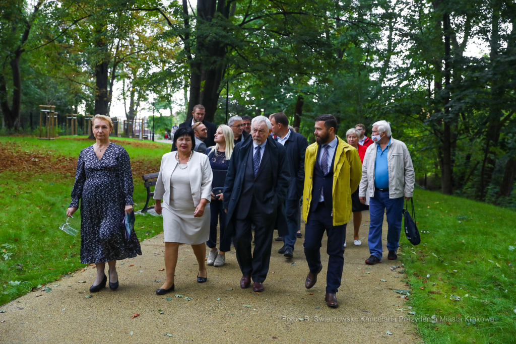 bs-września 26, 2020-img_7415.jpg-Park Jerzmanowskich, Majchrowski  Autor: B. Świerzowski