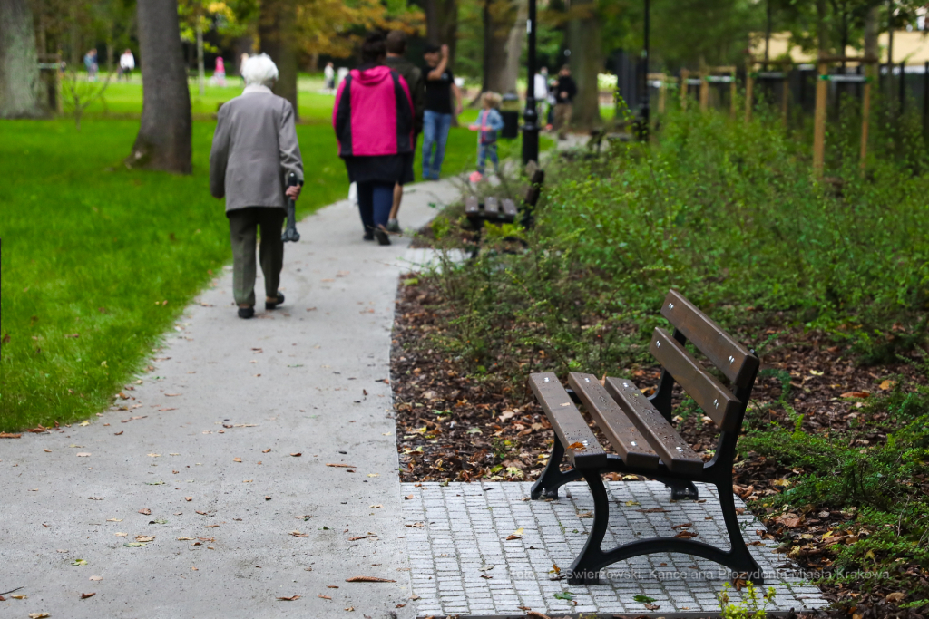 bs-września 26, 2020-img_7430.jpg-Park Jerzmanowskich, Majchrowski  Autor: B. Świerzowski