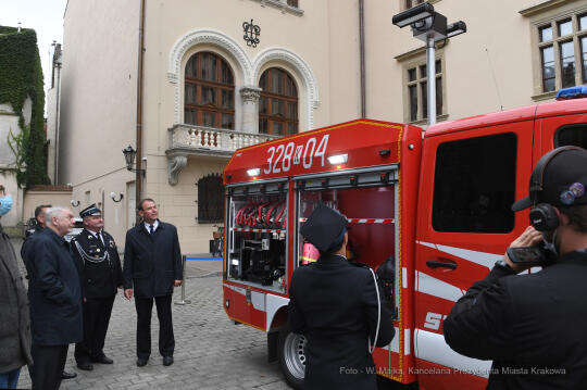 15jpg.jpg-wóz strażacki