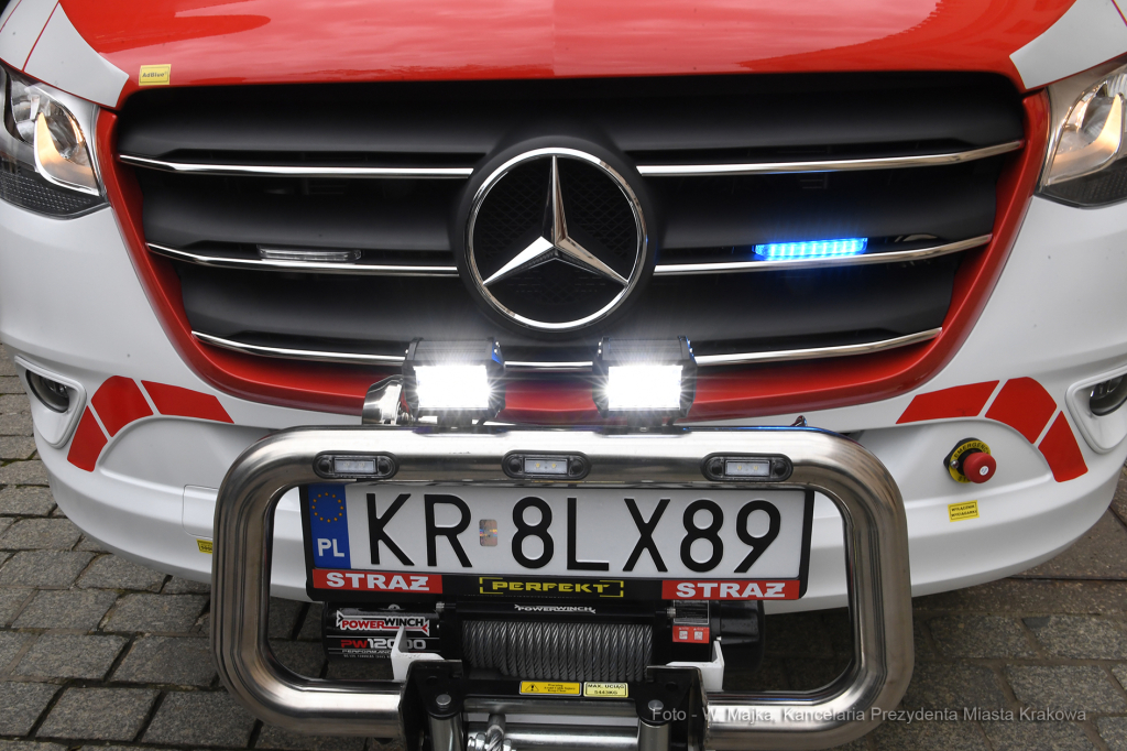 17jpg.jpg-wóz strażacki  Autor: W. Majka