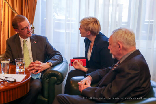 bs_200929_9164.jpg-Ambasador Australii, Lloyd Brodrick,Majchrowski