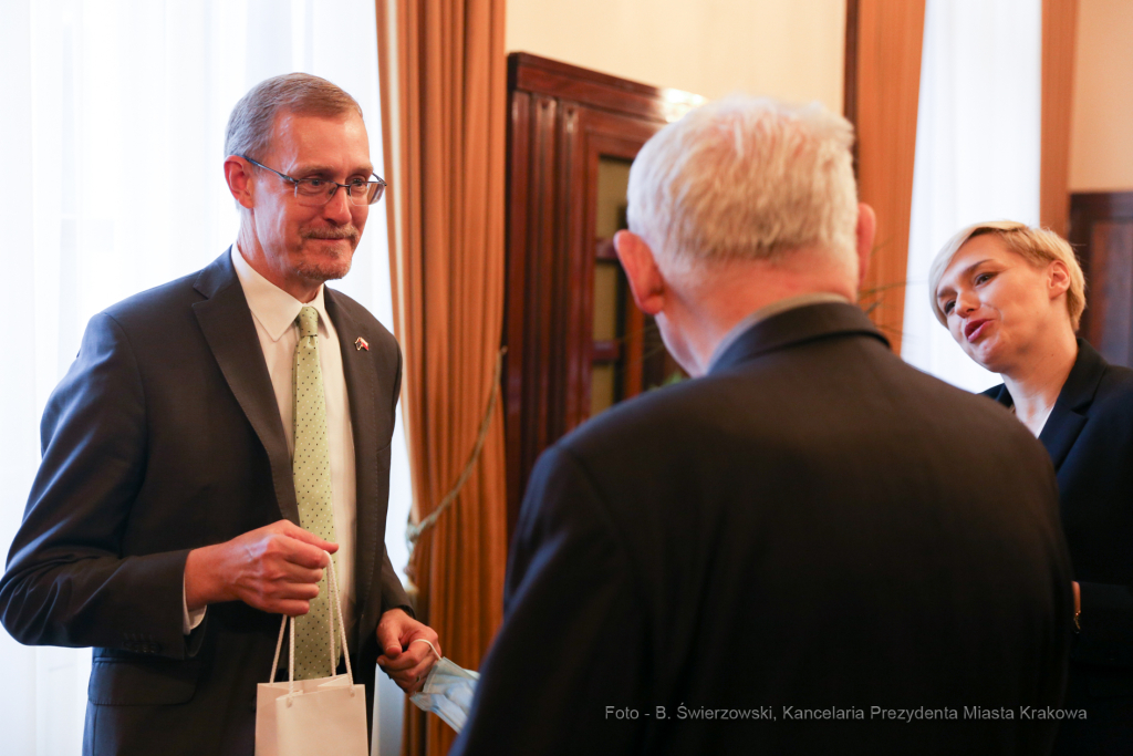 bs_200929_9226.jpg-Ambasador Australii, Lloyd Brodrick,Majchrowski  Autor: B. Świerzowski