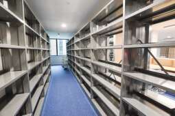 dsc_1385.jpg-Budynek tzw. starego Paderevianum po remoncie