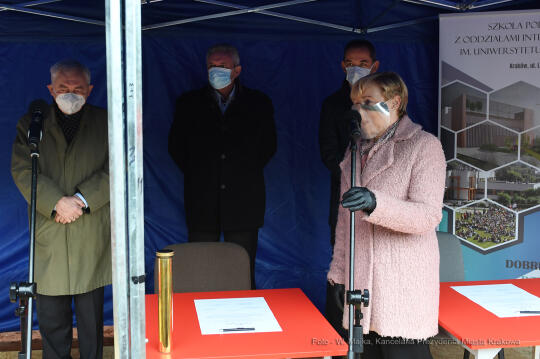 05jpg.jpg-budowa hali sportowej