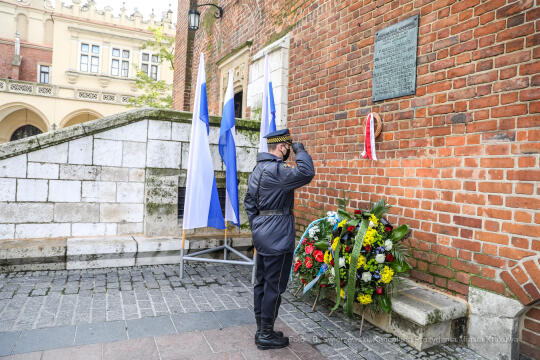 bs_201031_0374.jpg-Kwiaty,Rocznica