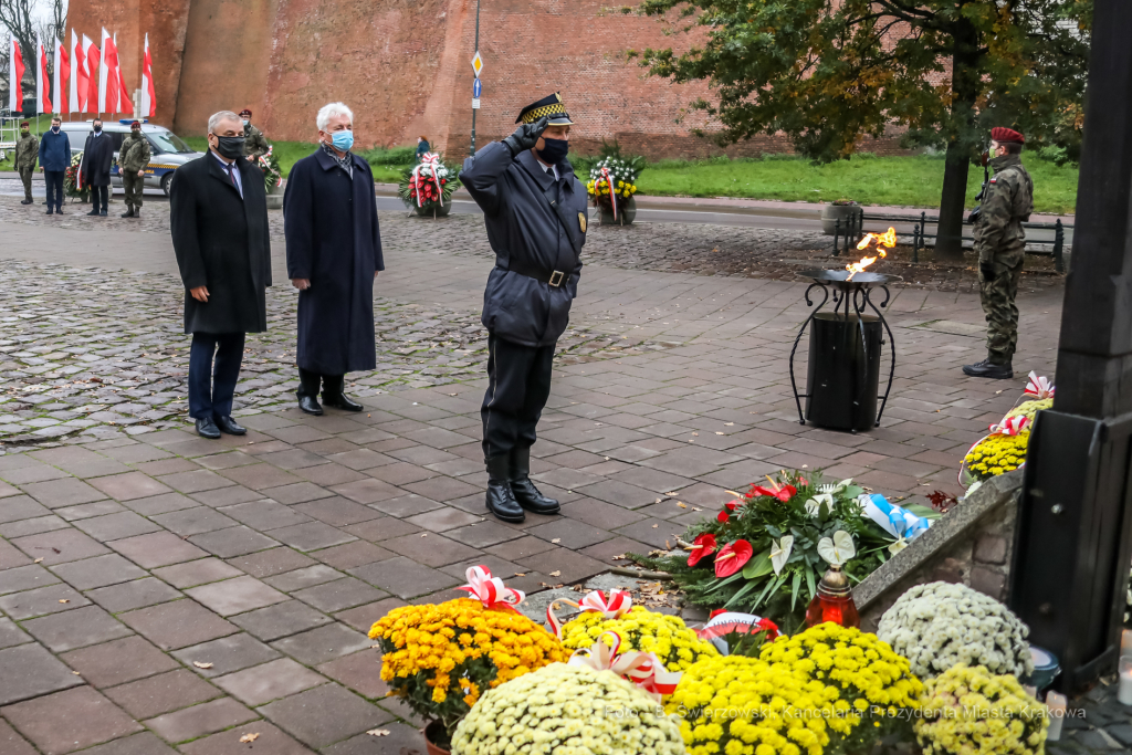 bs_201111_0900.jpg-11 listopada,uroczystości,Pietrzyk  Autor: B. Świerzowski