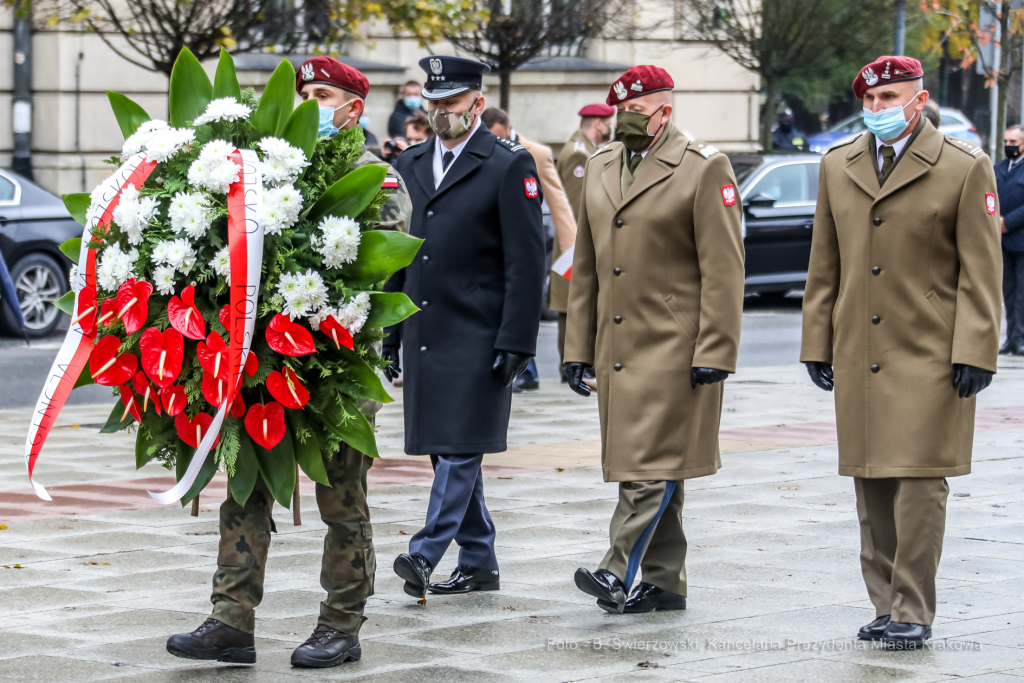 bs_201111_0989.jpg-11 listopada,uroczystości,Pietrzyk  Autor: B. Świerzowski