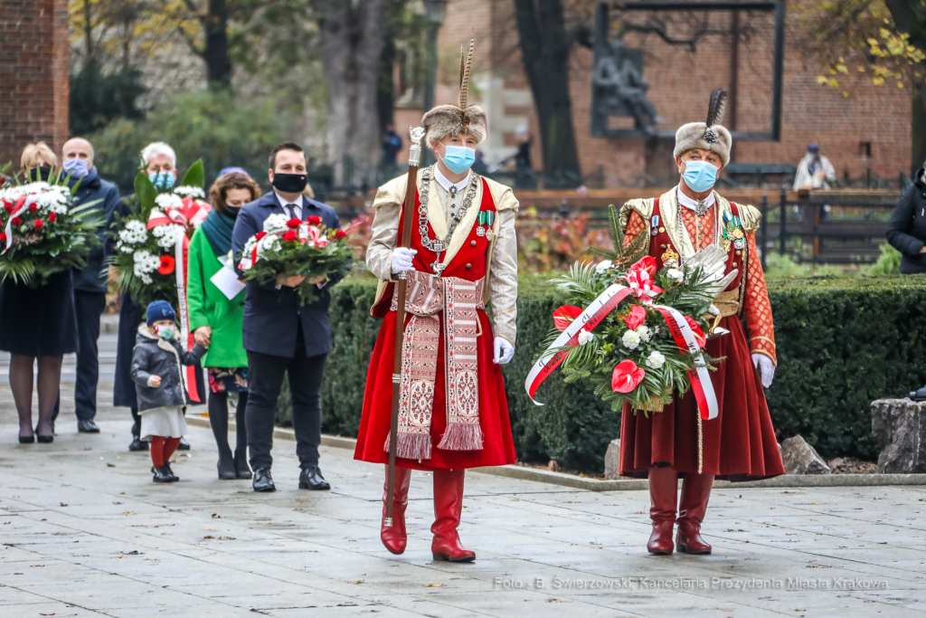 bs_201111_1048.jpg-11 listopada,uroczystości,Pietrzyk  Autor: B. Świerzowski