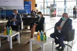 bs_201118_1357.jpg-CM,Korfel,Konferencja