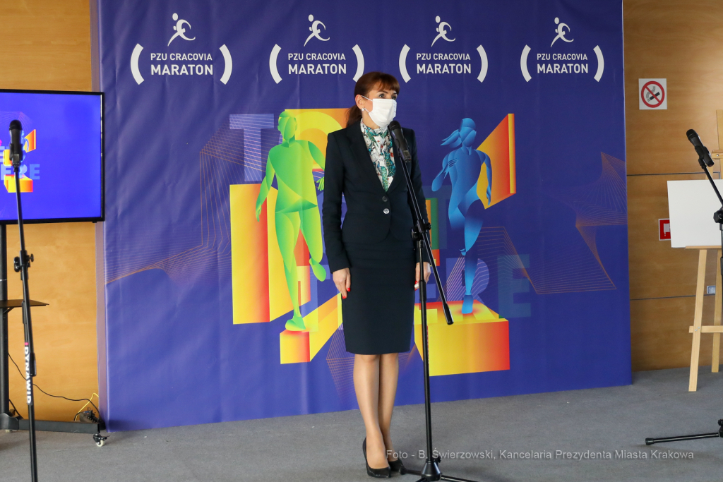 bs_201118_1363.jpg-CM,Korfel,Konferencja  Autor: B. Świerzowski