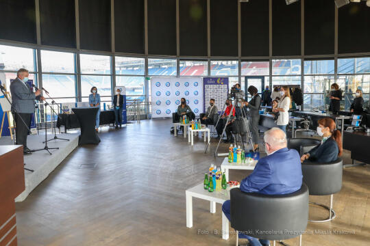 bs_201118_1399.jpg-CM,Korfel,Konferencja