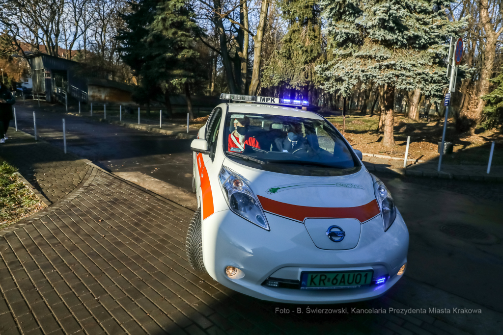 bs-grudnia 06, 2020-033a2275.jpg-Mikołaj, Szpital,  Dzieci  Autor: B. Świerzowski