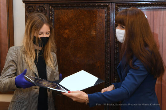 06jpg.jpg-stypendia im. Juliusza Lae