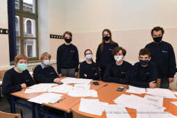 04jpg.jpg-Drużyna V LO