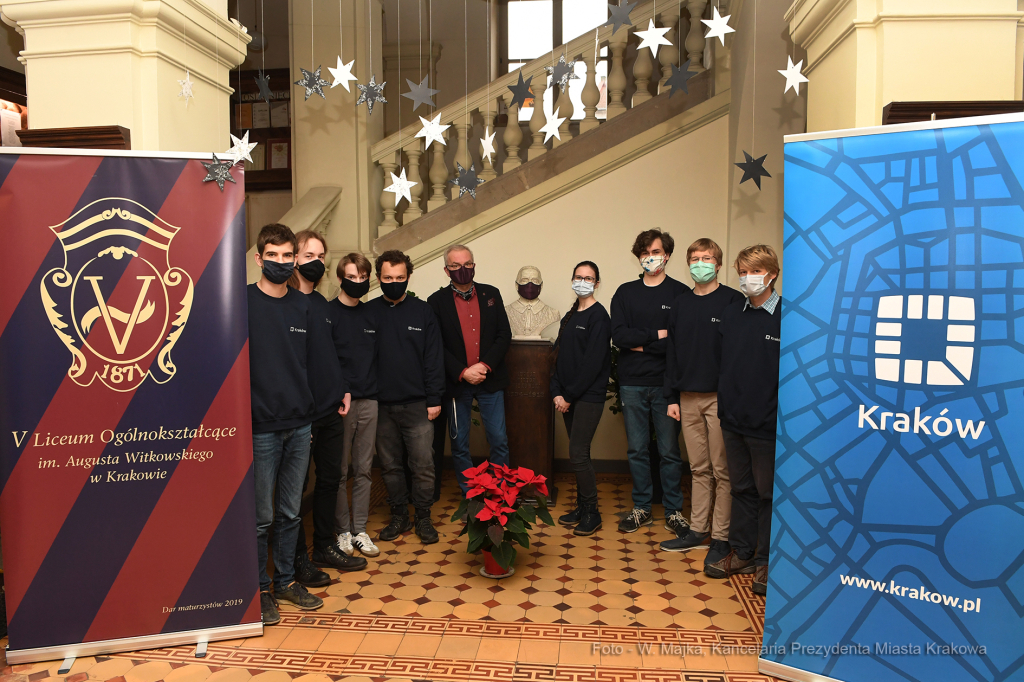 08jpg.jpg-Drużyna V LO  Autor: W. Majka