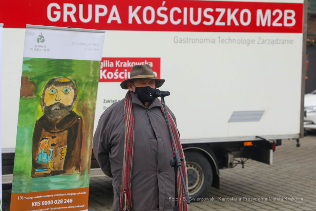 bs_201220_2922.jpg-Wigilia dla Bezdomnych, Kulig, Kościuszko, Rynek  Autor: B. Świerzowski