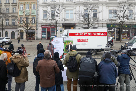 bs_201220_2930.jpg-Wigilia dla Bezdomnych, Kulig, Kościuszko, Rynek