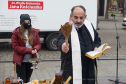 bs_201220_2954.jpg-Wigilia dla Bezdomnych, Kulig, Kościuszko, Rynek