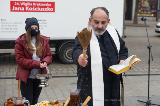bs_201220_2954.jpg-Wigilia dla Bezdomnych, Kulig, Kościuszko, Rynek