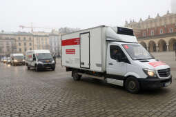 bs_201220_3017.jpg-Wigilia dla Bezdomnych, Kulig, Kościuszko, Rynek