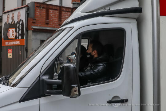 bs_201220_3037.jpg-Wigilia dla Bezdomnych, Kulig, Kościuszko, Rynek