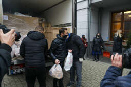 bs_201220_3043.jpg-Wigilia dla Bezdomnych, Kulig, Kościuszko, Rynek