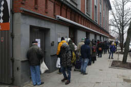 bs_201220_3061.jpg-Wigilia dla Bezdomnych, Kulig, Kościuszko, Rynek