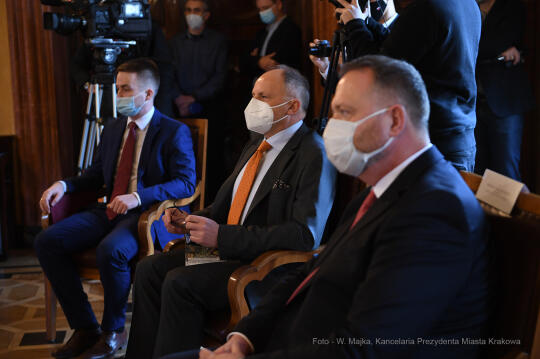 05jpg.jpg-umowa na tramwaj do Mistrzejowic