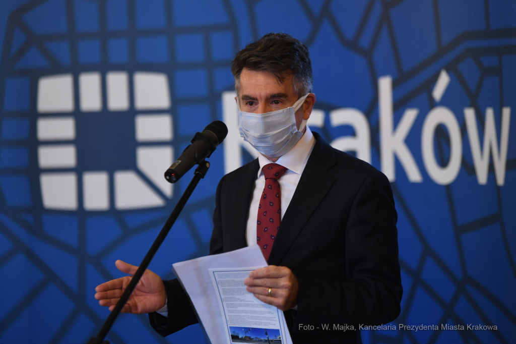 07jpg.jpg-umowa na tramwaj do Mistrzejowic  Autor: W. Majka