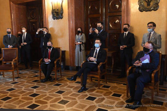 11jpg.jpg-umowa na tramwaj do Mistrzejowic