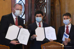 12jpg.jpg-umowa na tramwaj do Mistrzejowic