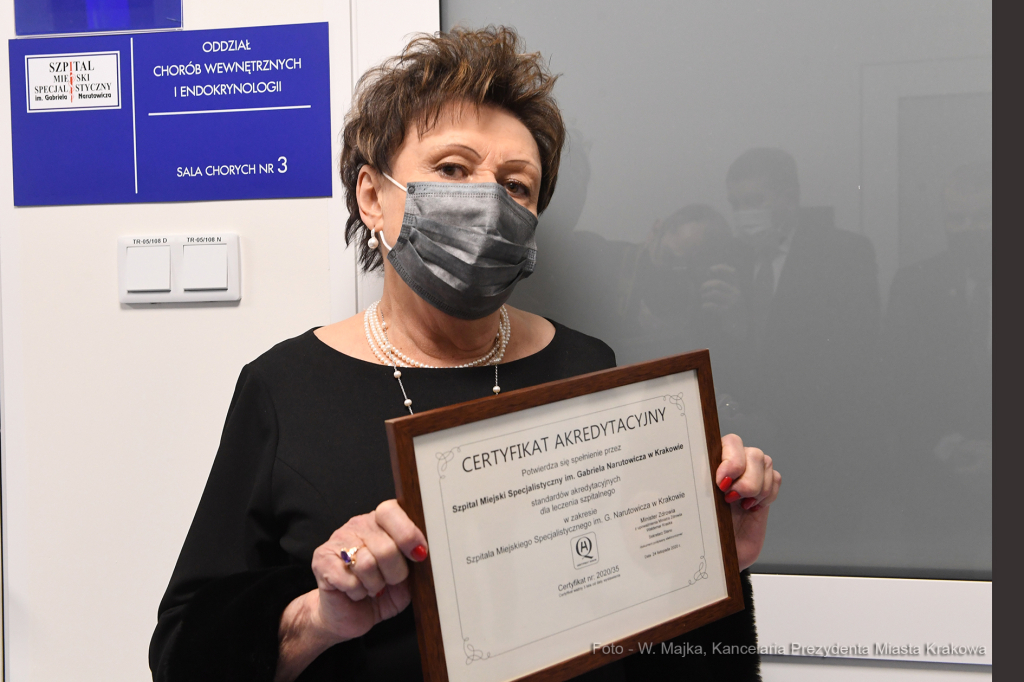 04jpg.jpg-Szpital Narutowicza  Autor: W. Majka