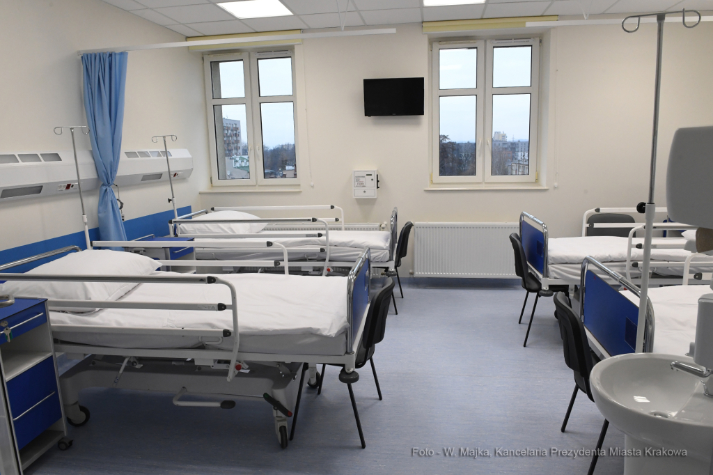 17jpg.jpg-Szpital Narutowicza  Autor: W. Majka