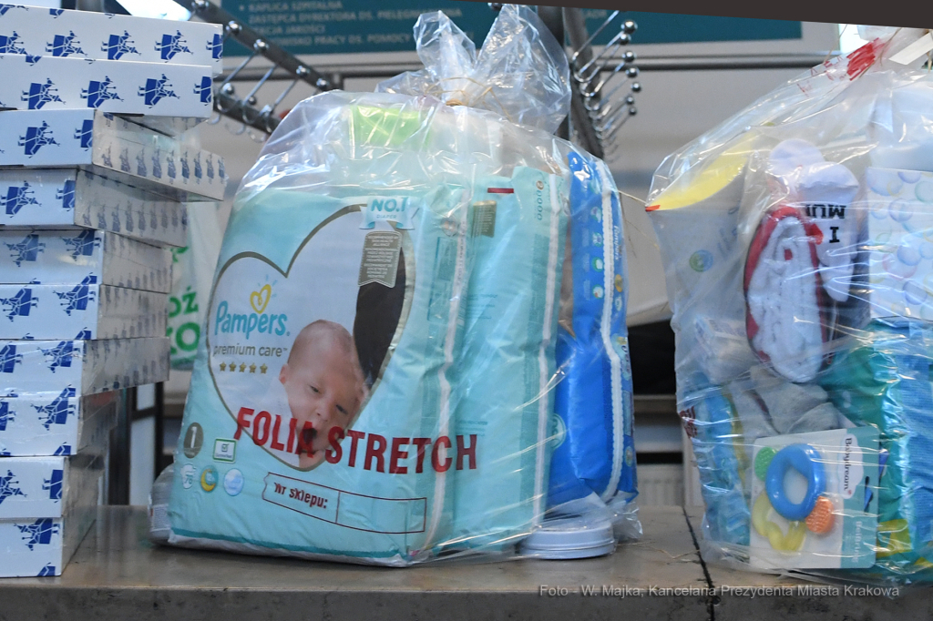 01jpg.jpg-Wyprawki od prezydenta  Autor: W. Majka