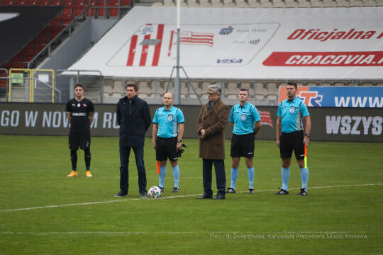 bs-stycznia 01, 2021-033a3692.jpg-Cracovia, Kozioł, Trening, Nowy Rok