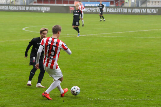 bs-stycznia 01, 2021-033a3696.jpg-Cracovia, Kozioł, Trening, Nowy Rok