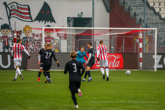 bs-stycznia 01, 2021-033a3701.jpg-Cracovia, Kozioł, Trening, Nowy Rok