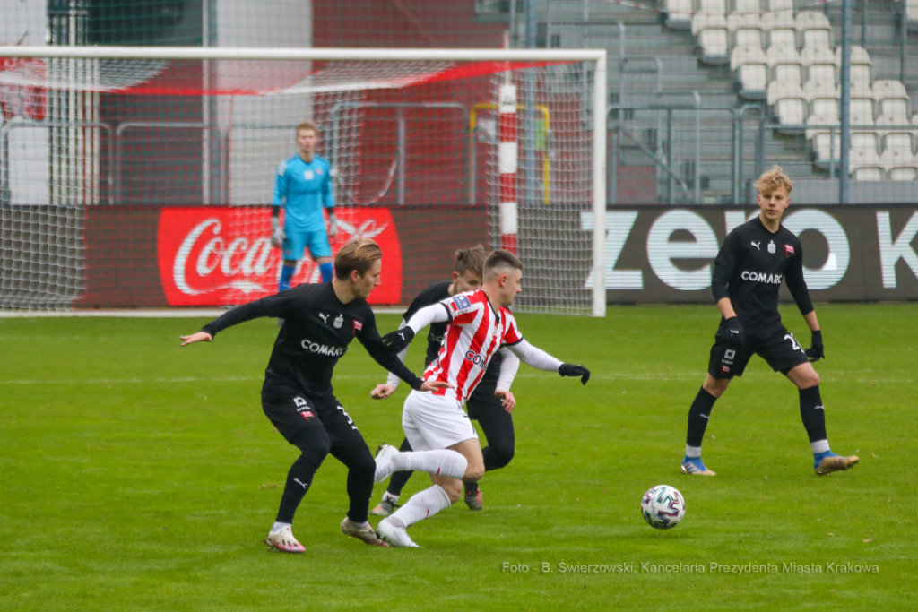 bs-stycznia 01, 2021-033a3703.jpg-Cracovia, Kozioł, Trening, Nowy Rok  Autor: B. Świerzowski