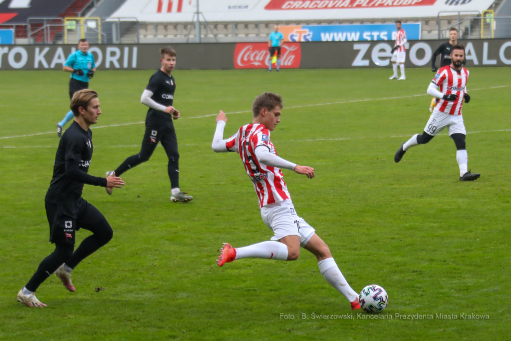 bs-stycznia 01, 2021-033a3729.jpg-Cracovia, Kozioł, Trening, Nowy Rok  Autor: B. Świerzowski