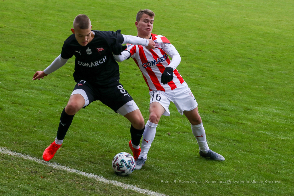 bs-stycznia 01, 2021-033a3742.jpg-Cracovia, Kozioł, Trening, Nowy Rok  Autor: B. Świerzowski