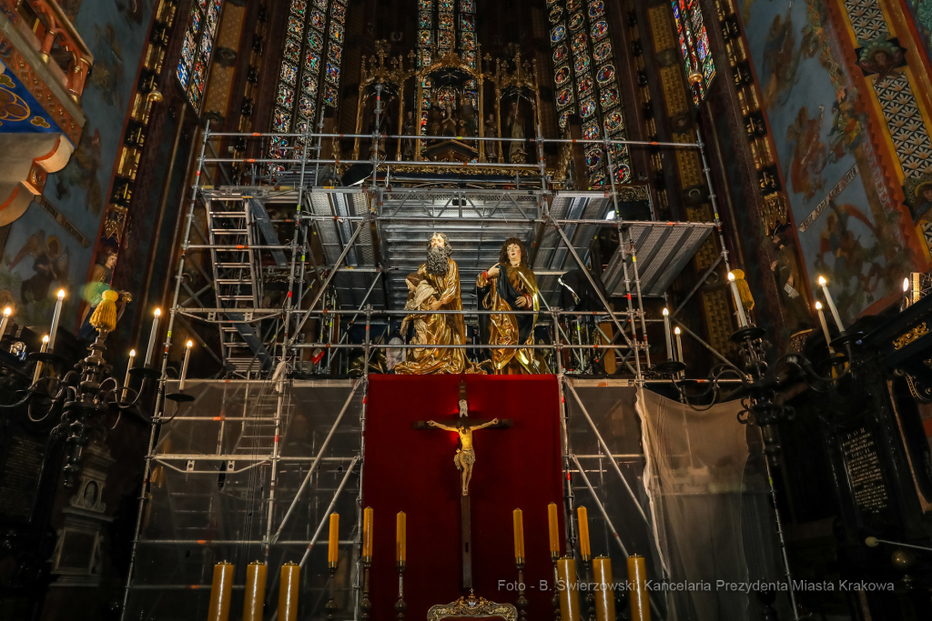 bs_210122_4482.jpg-Ołtarz Wita Stwosza, Majchrowski,  Autor: B. Świerzowski