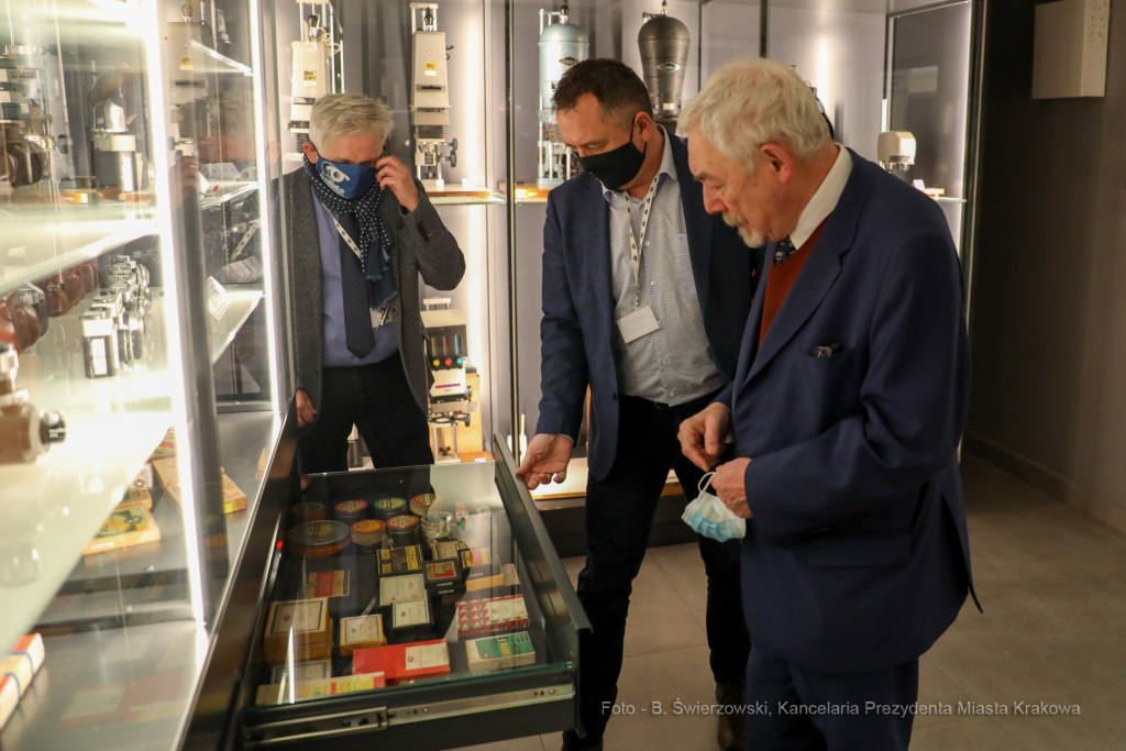 bs_210126_5053.jpg-MuFo, Wizyta, Majchrowski  Autor: B. Świerzowski