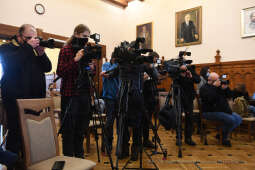 01jpg.jpg-konferencja prasowa nt. pożaru archiwum UMK
