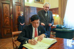 bs_210301_7968.jpg-Ambasador Japonii, Majchrowski, Spotkanie